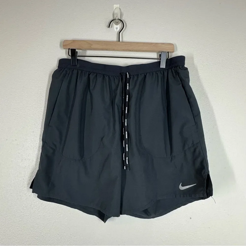Nike Men's 7” Flex Stride Black Reflect Running Shorts Gym Sporty Size XL CJ5459